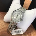 Guess watch for women W0933L1 - الصورة 6