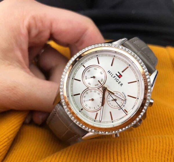 ⁦Tommy Hilfiger watch for women 1781980⁩ - الصورة ⁦5⁩
