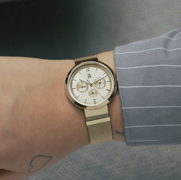 ⁦Tommy Hilfiger watch for women 1782539⁩ - الصورة ⁦4⁩