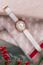 Guess Watch For Women W0934L1 - الصورة 14