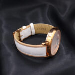 Guess Watch For Women W0934L1 - الصورة 9