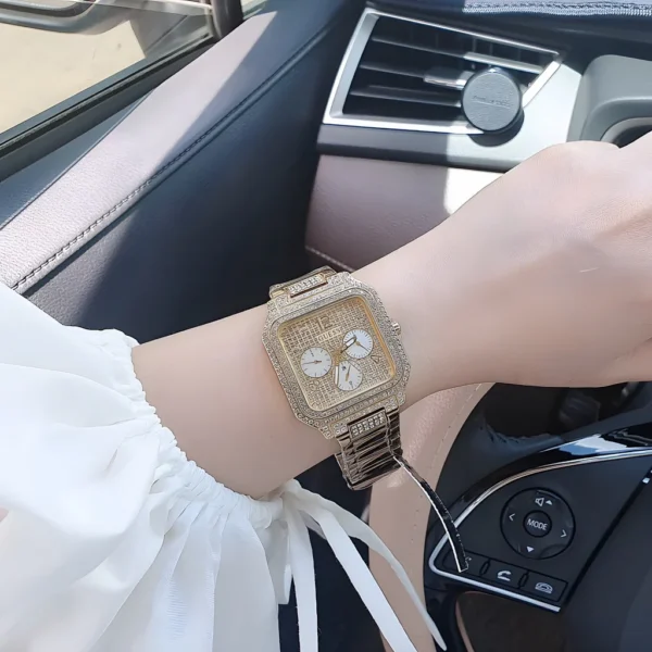 ⁦Guess Watch For Women GW0472L2⁩ - الصورة ⁦9⁩