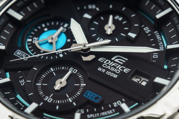 ⁦Casio Edifice For Men EFR-556L-1AVUEF⁩ - الصورة ⁦3⁩