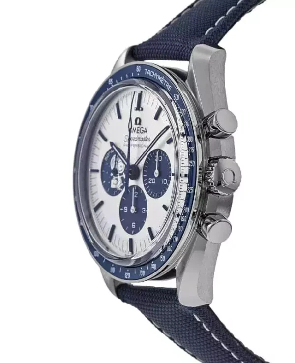 ⁦Omega (Speedmaster Silver Snoopy Award) watch for men 310.32.42.50.02.001⁩ - الصورة ⁦11⁩