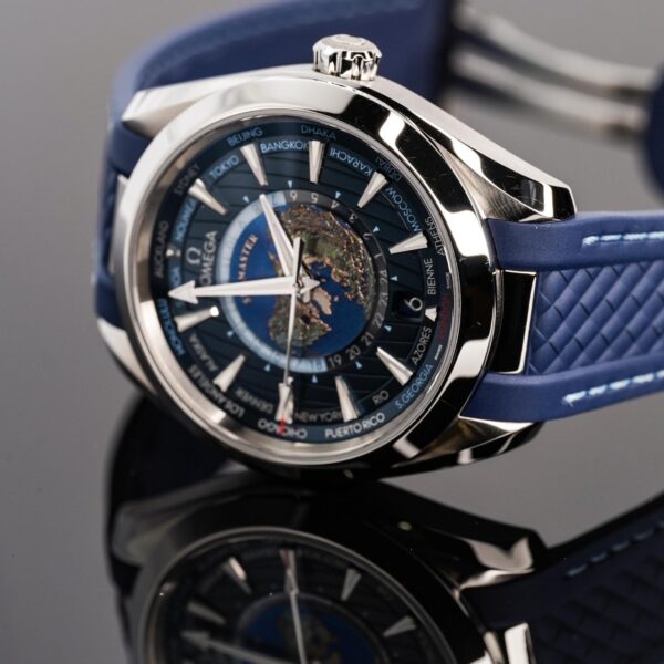 ⁦Omega (Seamaster Aqua Terra) Watch For Men 220.12.43.22.03.001⁩ - الصورة ⁦8⁩