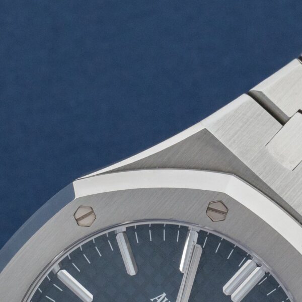 ⁦Audemars Piguet (Royal Oak) Watch For Men 15500ST.OO.1220ST.01⁩ - الصورة ⁦24⁩