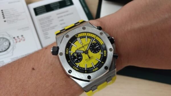 ⁦Audemars Piguet (Royal Oak Offshore) Watch For Men 26703ST.OO.A051CA.01⁩ - الصورة ⁦11⁩