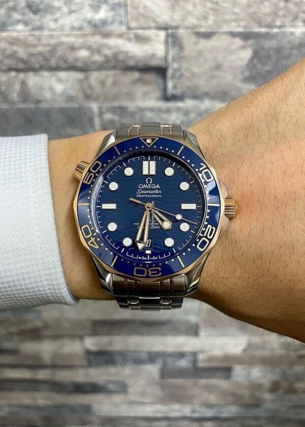 ⁦Omega (SEAMASTER DIVER) watch for men 210.20.42.20.03.001⁩ - الصورة ⁦12⁩