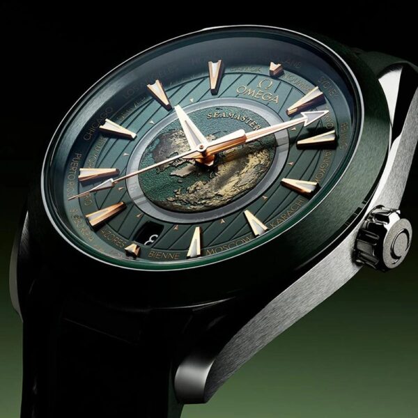 ⁦Omega (Seamaster Aqua Terra) watch for men 220.32.43.22.10.001⁩ - الصورة ⁦4⁩