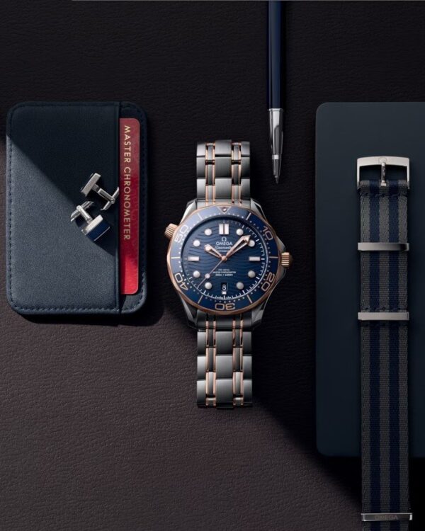 ⁦Omega (SEAMASTER DIVER) Watch For Men 210.20.42.20.03.002⁩ - الصورة ⁦2⁩