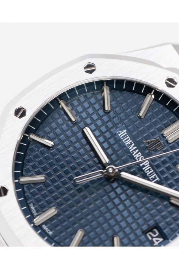 ⁦Audemars Piguet (Royal Oak) Watch For Men 15500ST.OO.1220ST.01⁩ - الصورة ⁦9⁩
