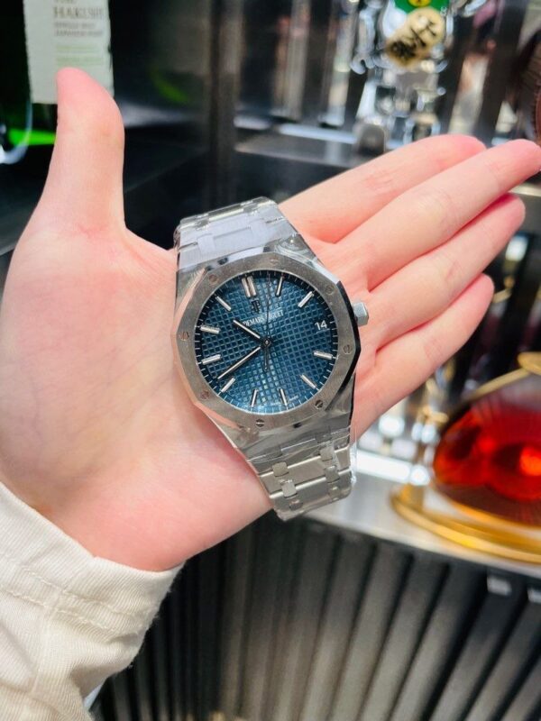 ⁦Audemars Piguet (Royal Oak) Watch For Men 15500ST.OO.1220ST.01⁩ - الصورة ⁦28⁩