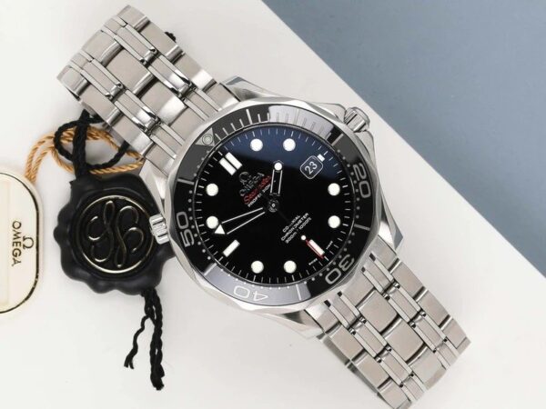 ⁦Omega (SEAMASTER DIVER) watch for men 212.30.41.20.01.003⁩ - الصورة ⁦6⁩