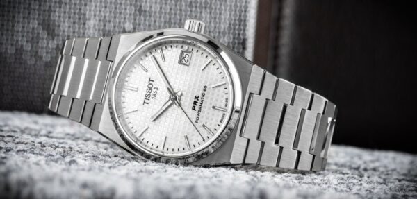 ⁦Tissot T-Classic (PRX Powermatic 80) Watch For Men and Women T137.207.11.111.00⁩ - الصورة ⁦2⁩