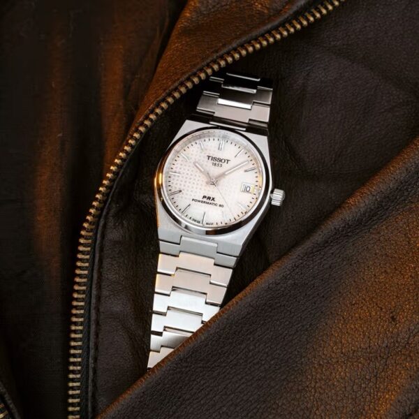 ⁦Tissot T-Classic (PRX Powermatic 80) Watch For Men and Women T137.207.11.111.00⁩ - الصورة ⁦12⁩