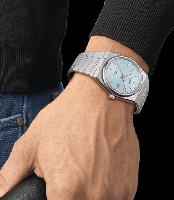 ⁦Tissot T-Classic (PRX Powermatic 80) Watch For Men and Women T137.207.11.351.00⁩ - الصورة ⁦13⁩
