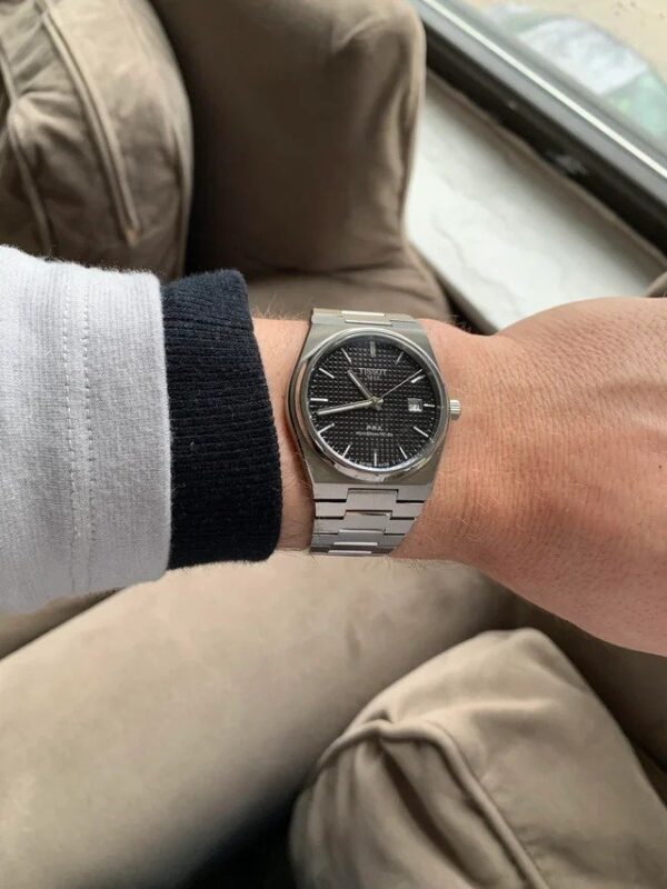 ⁦Tissot T-Classic (PRX Powermatic 80) Watch For Men and Women T137.207.11.051.00⁩ - الصورة ⁦15⁩