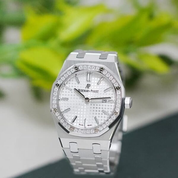 ⁦Audemars Piguet (Royal Oak) Watch For Women 67651ST.ZZ.1261ST.01⁩ - الصورة ⁦8⁩