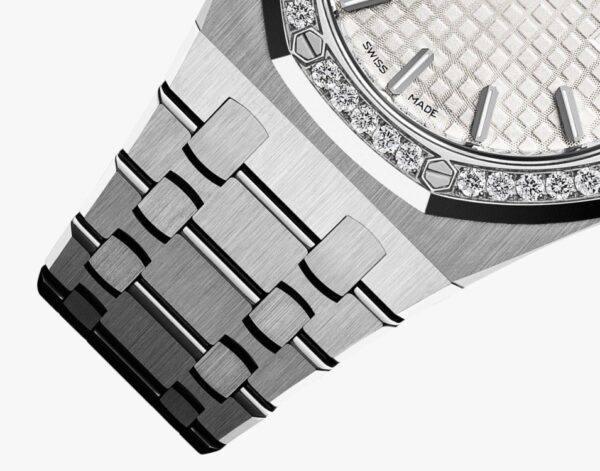 ⁦Audemars Piguet (Royal Oak) Watch For Women 67651ST.ZZ.1261ST.01⁩ - الصورة ⁦9⁩