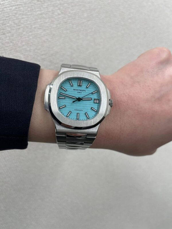 ⁦Patek Philippe Watch For Men 5711/1A-018⁩ - الصورة ⁦12⁩