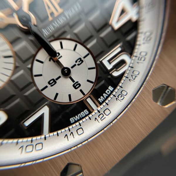 ⁦Audemars Piguet (Royal Oak Offshore) Watch For Men 26405NR.OO.A002CA.01⁩ - الصورة ⁦3⁩