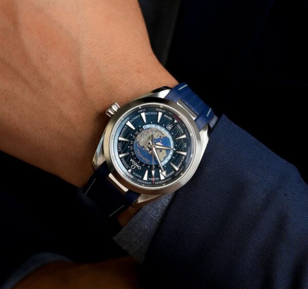 ⁦Omega (Seamaster Aqua Terra) Watch For Men 220.12.43.22.03.001⁩ - الصورة ⁦22⁩