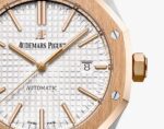 Audemars Piguet (Royal Oak) Watch For Men 15400SR.OO.1220SR.01 - الصورة 2